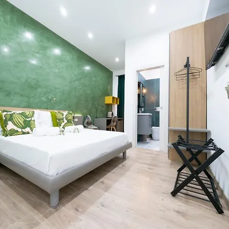 فندق مبيت وإفطار Catone Luxury 4*