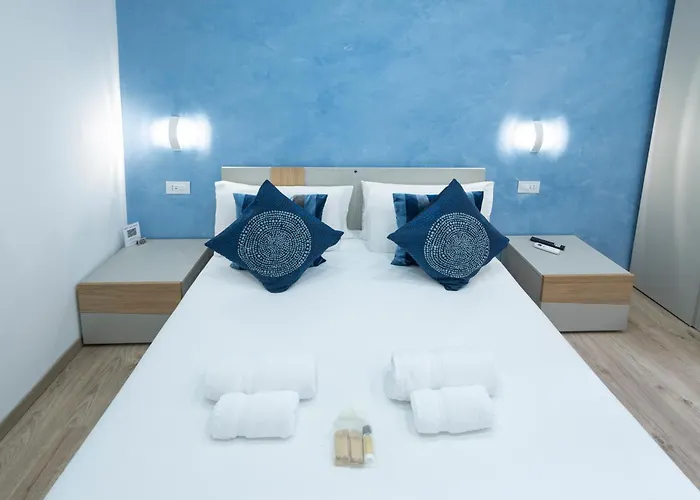 Catone Luxury Alojamento de Acomodação e Pequeno-almoço Roma
