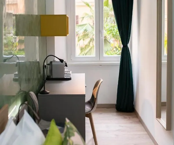 Catone Luxury 住宿加早餐酒店 4*