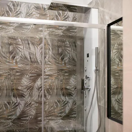 ベッド・アンド・ブレックファスト Catone Luxury